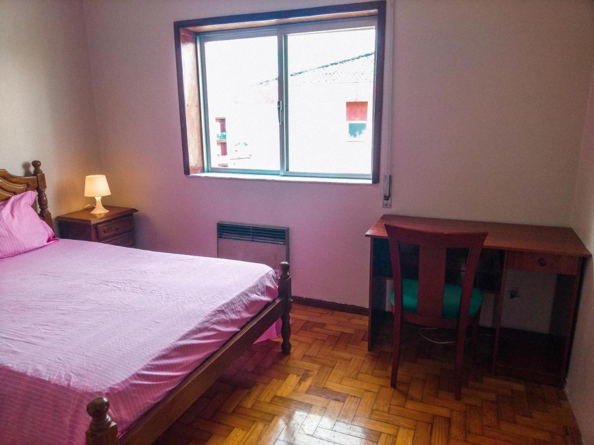 Enjoy Braga Estação - Charming Bedrooms in the Historic Center Exterior foto